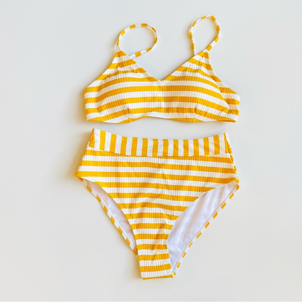 NWOT Cupshe Yellow and White Striped High Waisted Bikini with Padded Top Small